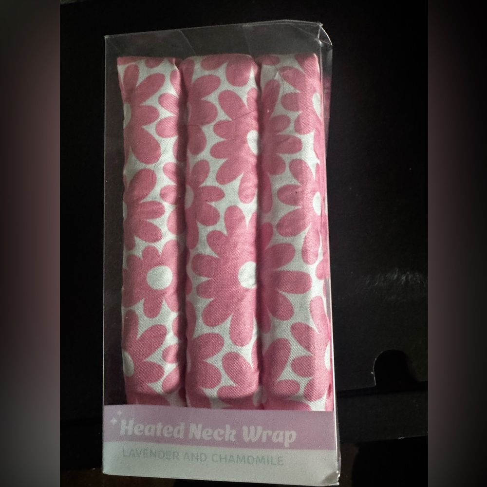 Heated neck wrap - Picture 2 of 3